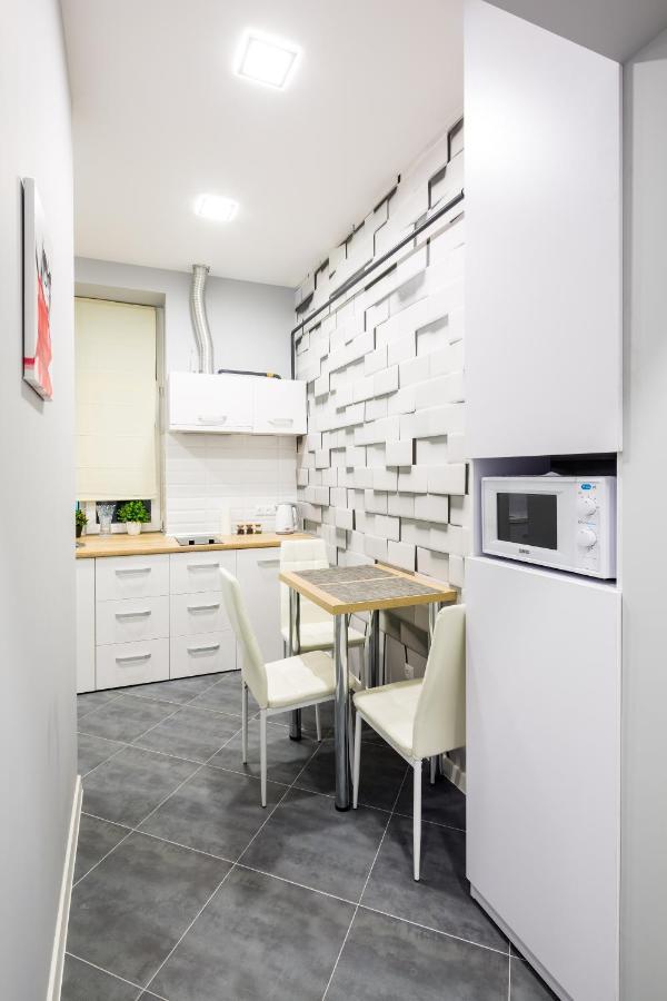 Leogrand Vip Apartments On Pidhirna 3 ลวีฟ ภายนอก รูปภาพ